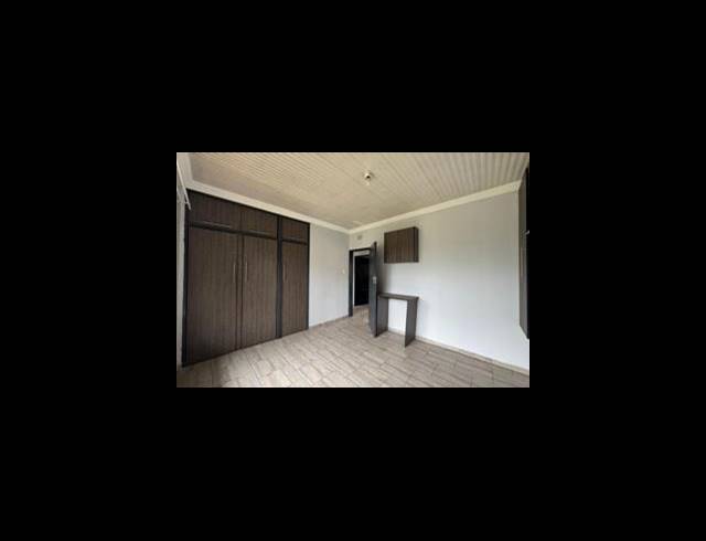 3 BEDROOM HOUSE FOR SALE IN VANDERBIJLPARK CE 5